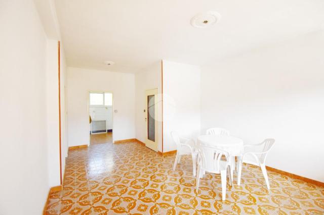 Apartament in Viale Papa Giovanni XXIII 12, Ivrea - Photo 1