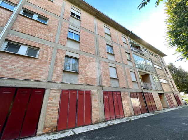 Wohnung in Viale Papa Giovanni 80, Ivrea - Foto 1