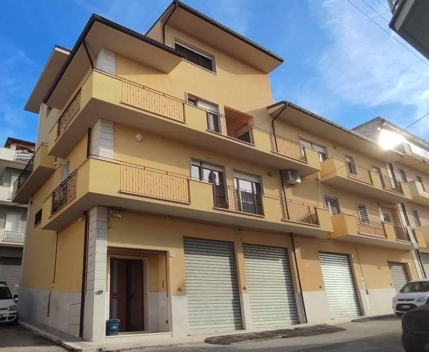 Appartamento in vendita a San Nicandro Garganico