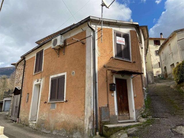 Casa indipendente in Via Flaminia Nord, Gualdo Tadino - Foto 1