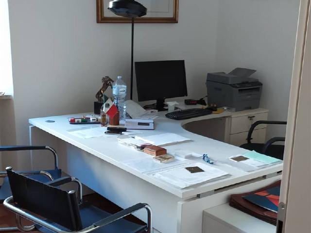 Gemeinschaftsbüro in {3}, - Foto 1