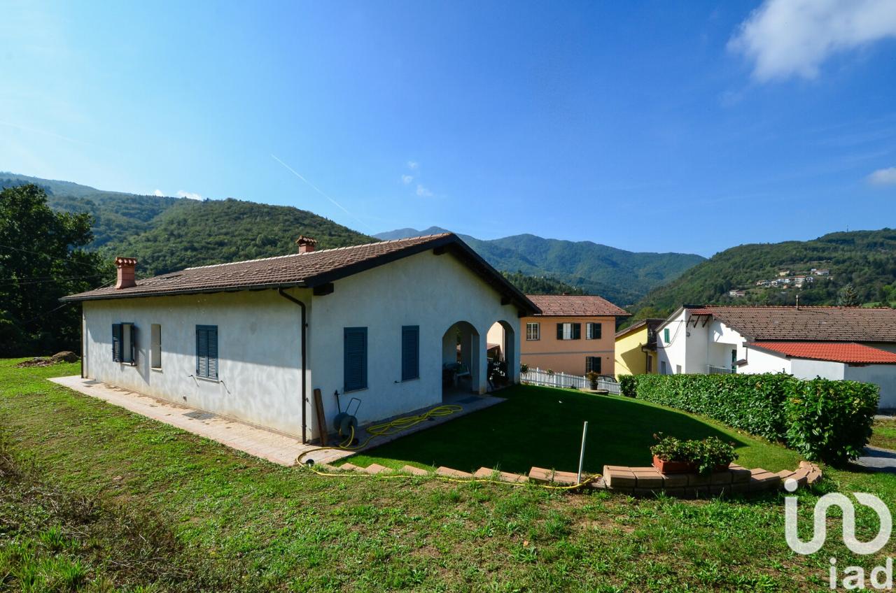 Villa in vendita a Murialdo