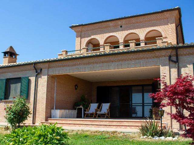 Villa in Località Solagna 19, Roseto degli Abruzzi - Foto 1