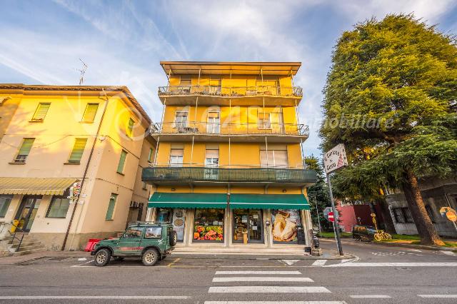 Quadrilocale in Piazzale Salvo d'Acquisto 1, Sala Baganza - Foto 1