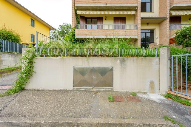 4-room flat in Via Pizzetti, Medesano - Photo 1