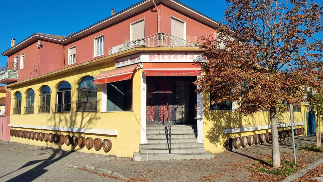 Palazzina commerciale in Via Dante Alighieri 24, Medesano, {3} - Foto 1