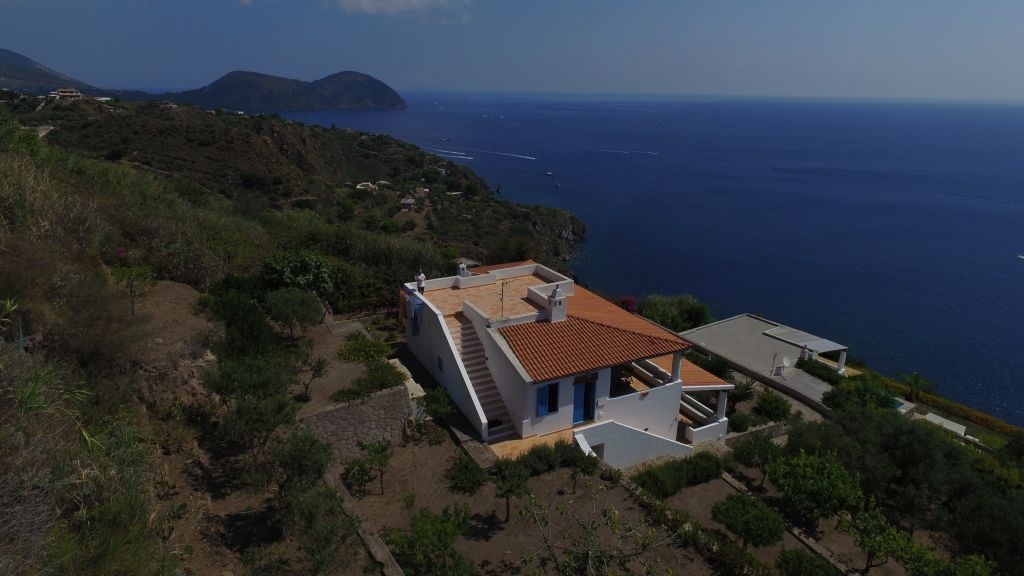 Villa bifamiliare in vendita a Lipari