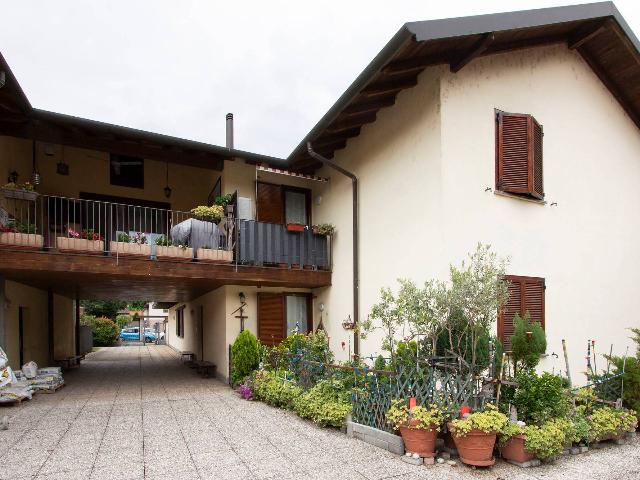 3-room flat in Piazza Emanuele Filiberto 3/4, Casorezzo - Photo 1