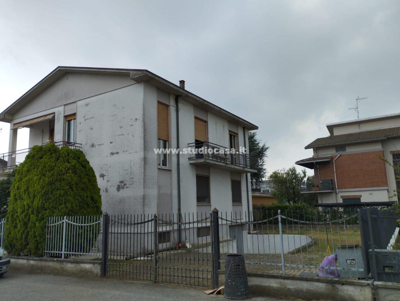Villa quadrifamiliare in vendita a Corteolona e Genzone