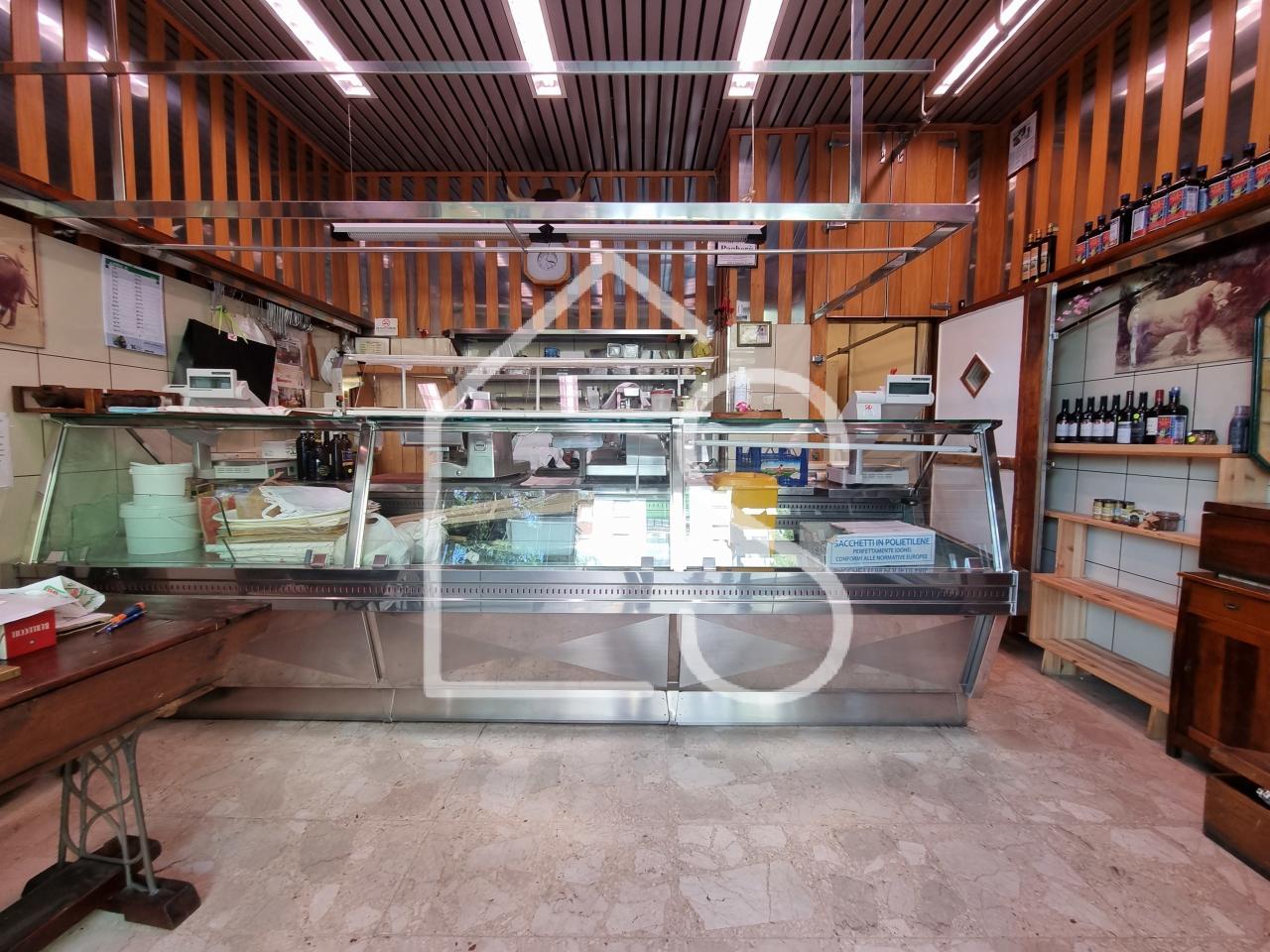 Palazzina commerciale in , Casalecchio Di Reno, {3} - Foto 1
