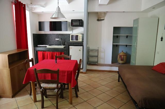 One-room flat in 9;Aranc 39, Carrara - Photo 1