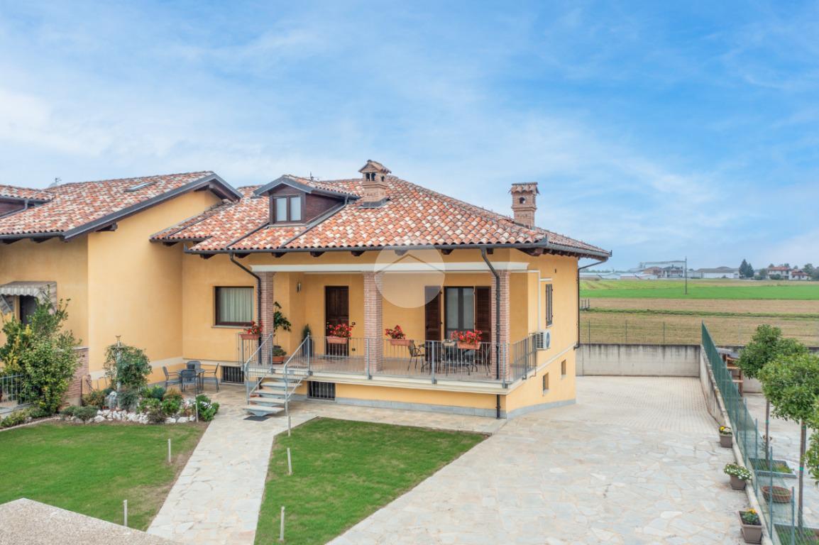 Villa in vendita a Narzole