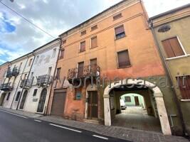 Detached house in {3}, Corso della Vittoria 2 - Photo 1