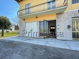 Negozio in Via XXV Aprile 36, Cerea, {3} - Foto 1