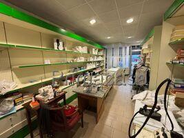 Azienda in Via della Libertà 8, Cerea, {3} - Foto 1