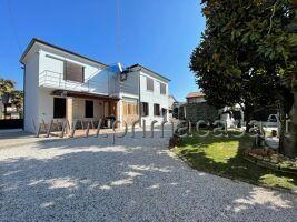 Detached house in {3}, Via Fernando Magellano 10 - Photo 1