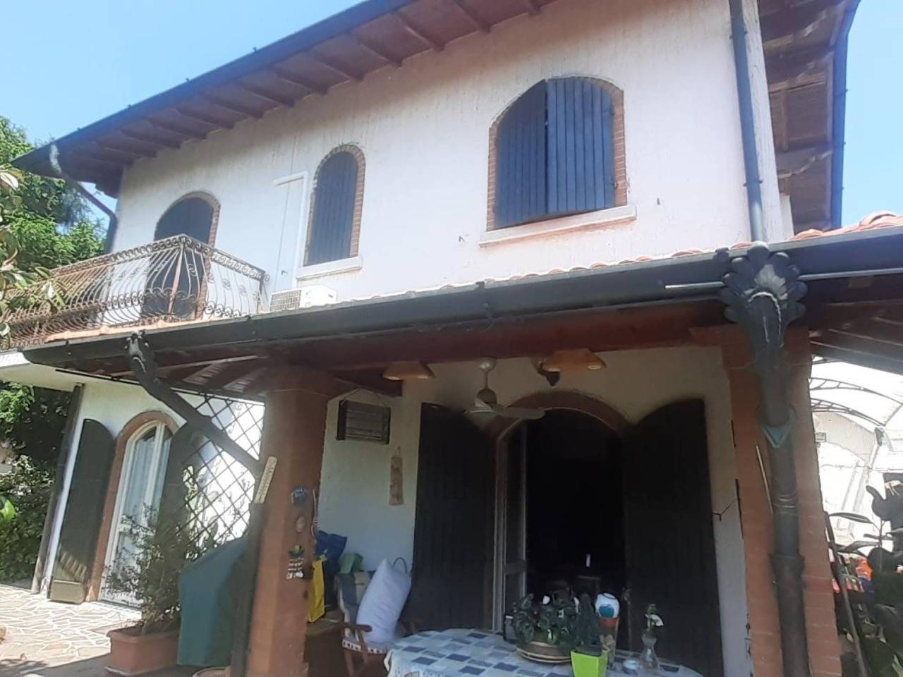 Villa in vendita a Vaprio D'Adda