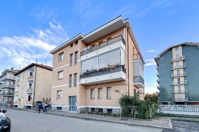 3-room flat in Via XXIV Maggio 26, Trofarello - Photo 1