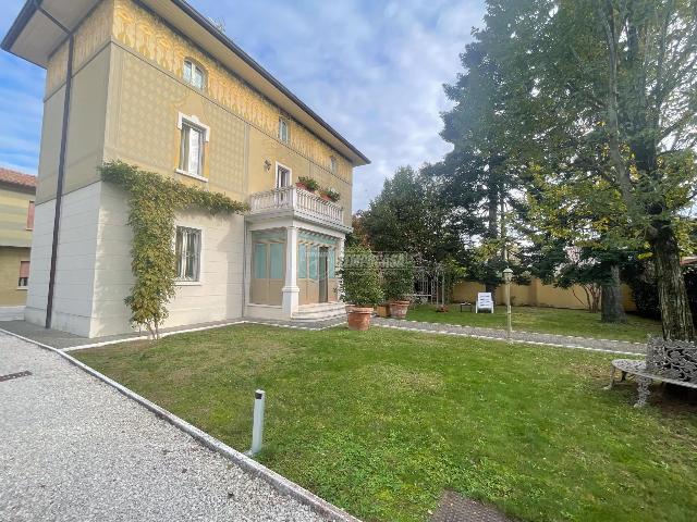 Apartament in Via Giacomo Puccini 1, Palazzolo sull'Oglio - Photo 1