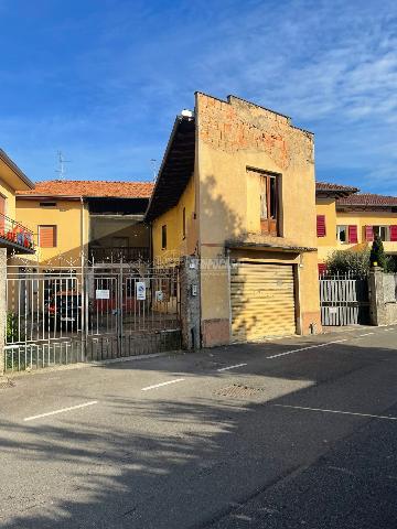 Quadrilocale in Via Milano 22, Palazzolo sull'Oglio - Foto 1