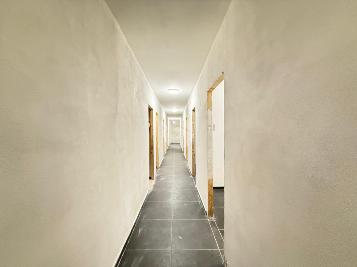 Magazzino in Via Alessandro d'Alessandro 77, Napoli, {3} - Foto 2