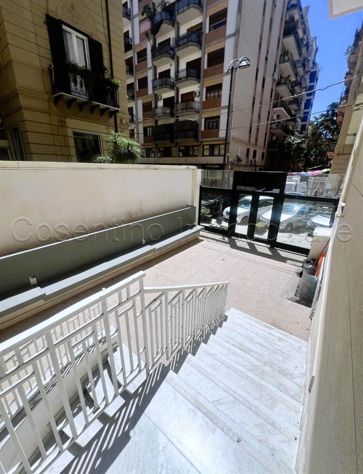 Negozio in , Palermo, {3} - Foto 2