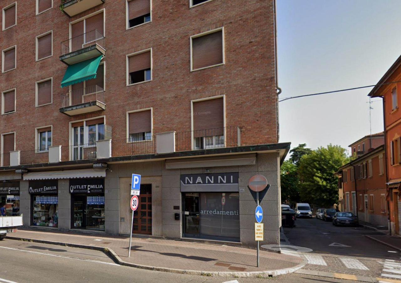 Magazzino in vendita a Bologna