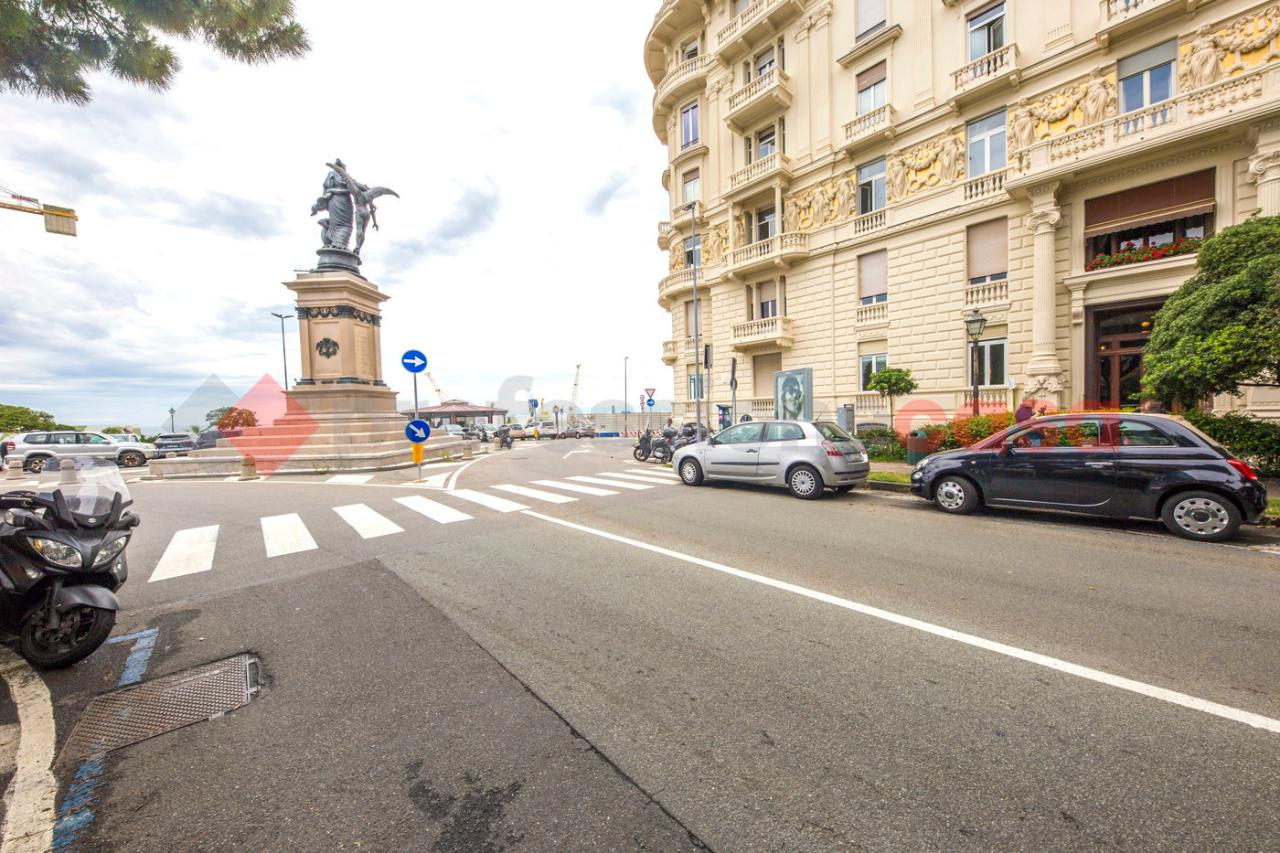 Ufficio in Via Corsica 21, Genova, {3} - Foto 2