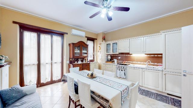 4-room flat in Via Armando Diaz 19, Carignano - Photo 1