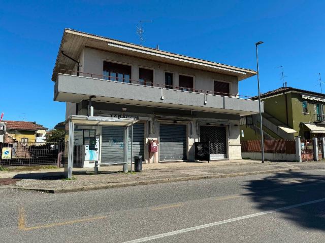 Casa indipendente in Via Bartolomeo Giuliari, Verona - Foto 1