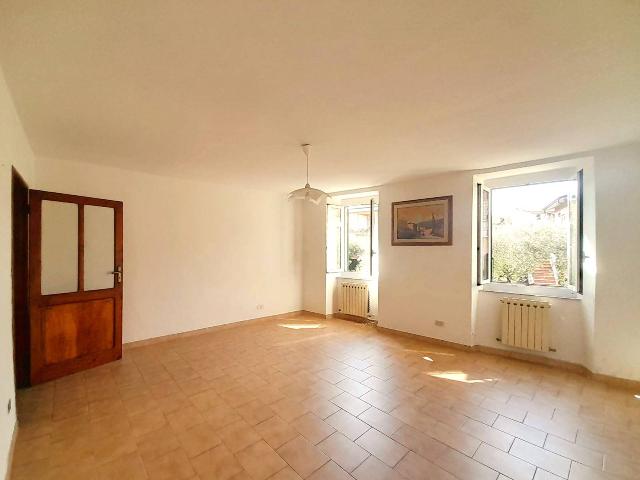 3-room flat in , Santo Stefano di Magra - Photo 1