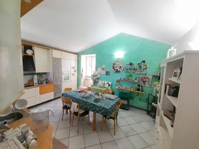 4-room flat in {3}, - Photo 1