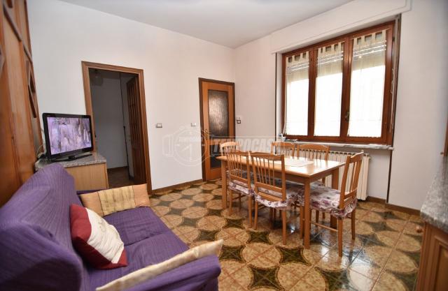 2-room flat in Via Lombardore 41, Volpiano - Photo 1