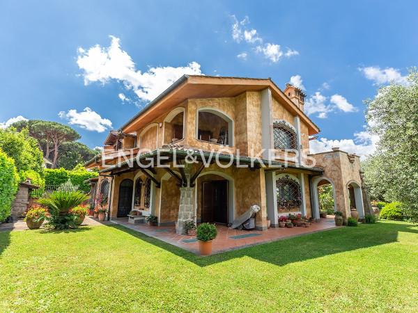 Two-family villa in Via di Frascati, Rocca di Papa - Photo 1