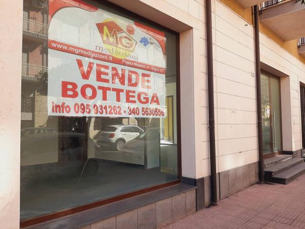 Negozio in Via Roma 60/B, Riposto, {3} - Foto 1