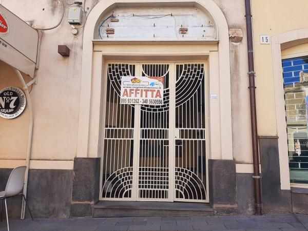 Negozio in Piazza G. Arcoleo 14, Giarre, {3} - Foto 2