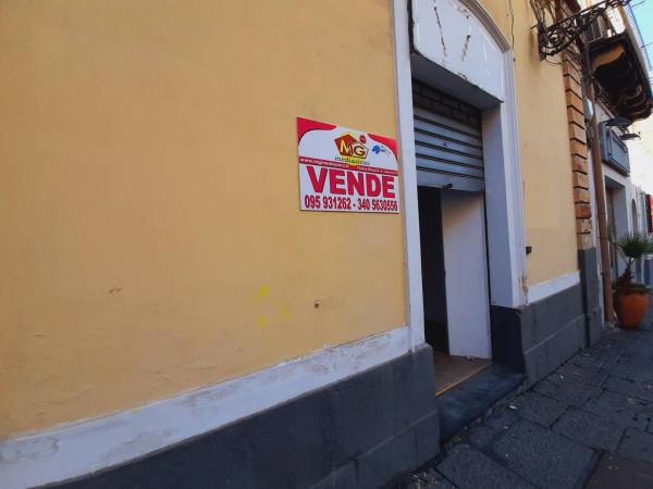 Negozio in Corso Italia 78, Giarre, {3} - Foto 2