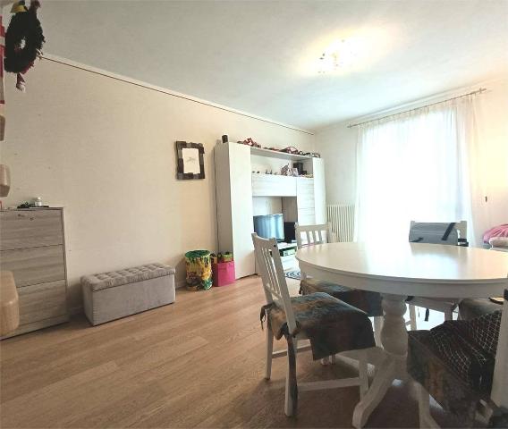 4-room flat in {3}, - Photo 1