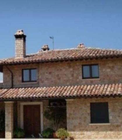 Terraced house in Via Giorgio La Pira, Scandiano - Photo 1