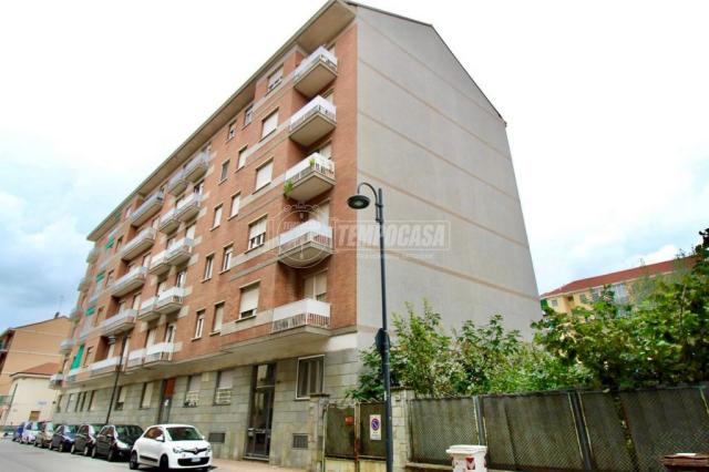 2-room flat in Via San Francesco d'Assisi, Nichelino - Photo 1