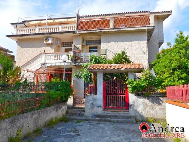 Terraced house in {3}, Via Domenico Cupido - Photo 1