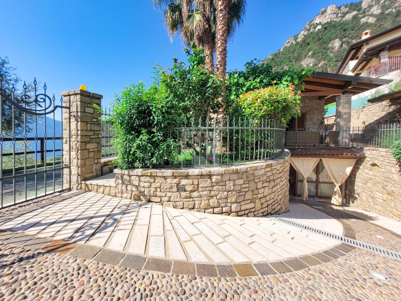 Villa in vendita a Riva Del Garda