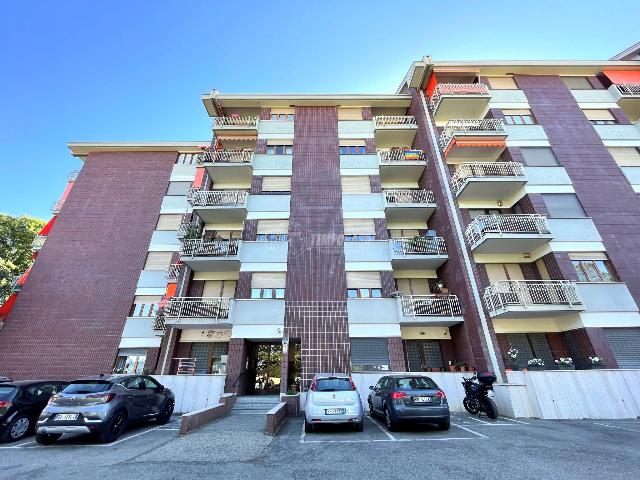 3-room flat in Via Monte Rosa 13, Piossasco - Photo 1