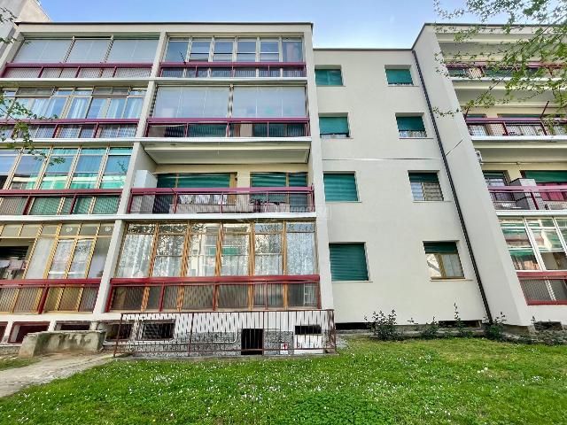 4-room flat in Via Torino 43/12, Piossasco - Photo 1