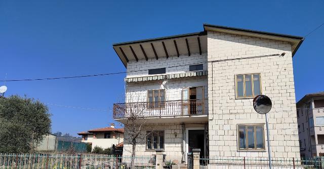 Detached house in {3}, Strada di Longara - Photo 1