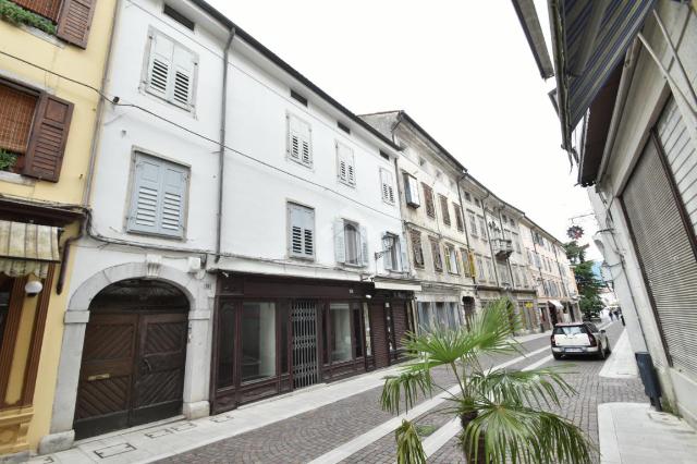 Trilocale in Via Rastello 30, Gorizia - Foto 1