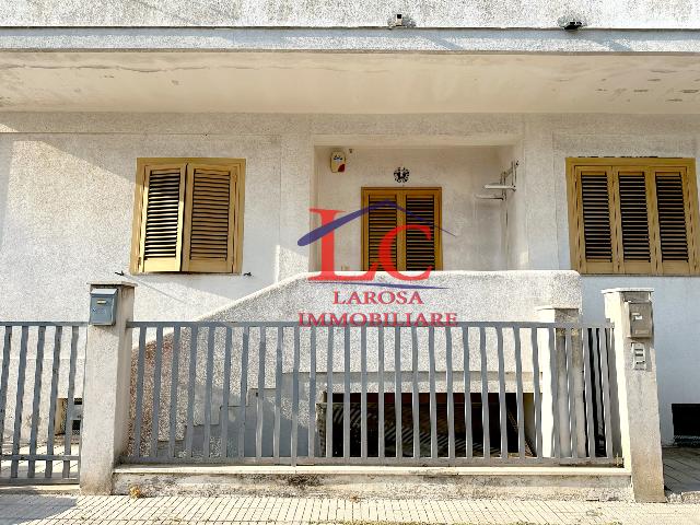 Appartamento in Via F. Ferruccio 8, Melendugno - Foto 1