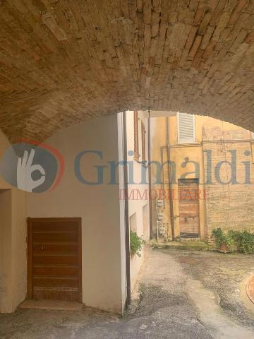 4-room flat in {3}, Via Buozzi - Photo 1