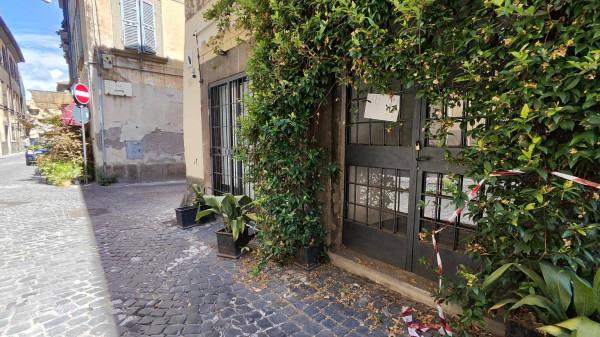 Shop in {3}, Via Cardinal Pietro La Fontaine - Photo 1