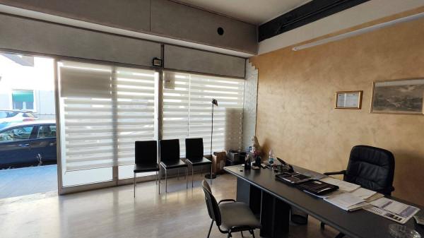 Negozio in Via Piave, Viterbo, {3} - Foto 1